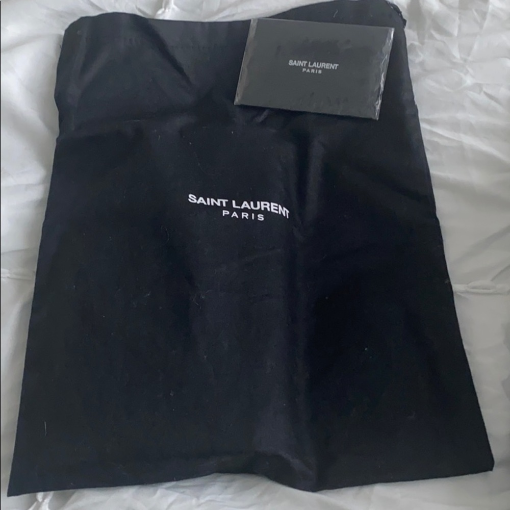 YSL WALLET ON CHAIN - Picture 2 of 10